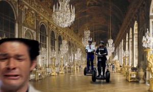 照英が泣きながらベルサイユ宮殿で警備員に追いかけられてる画像ください